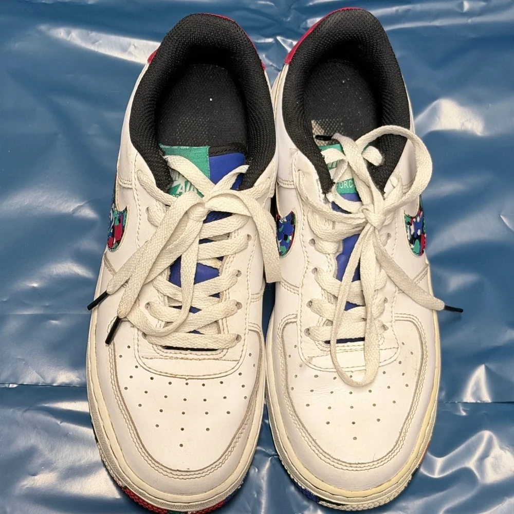 USED: Nike Air Force 1 Low (Size: 6.5 Y)
